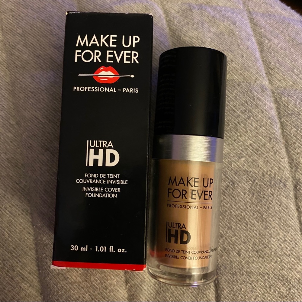 Make Up Forever Foundation
